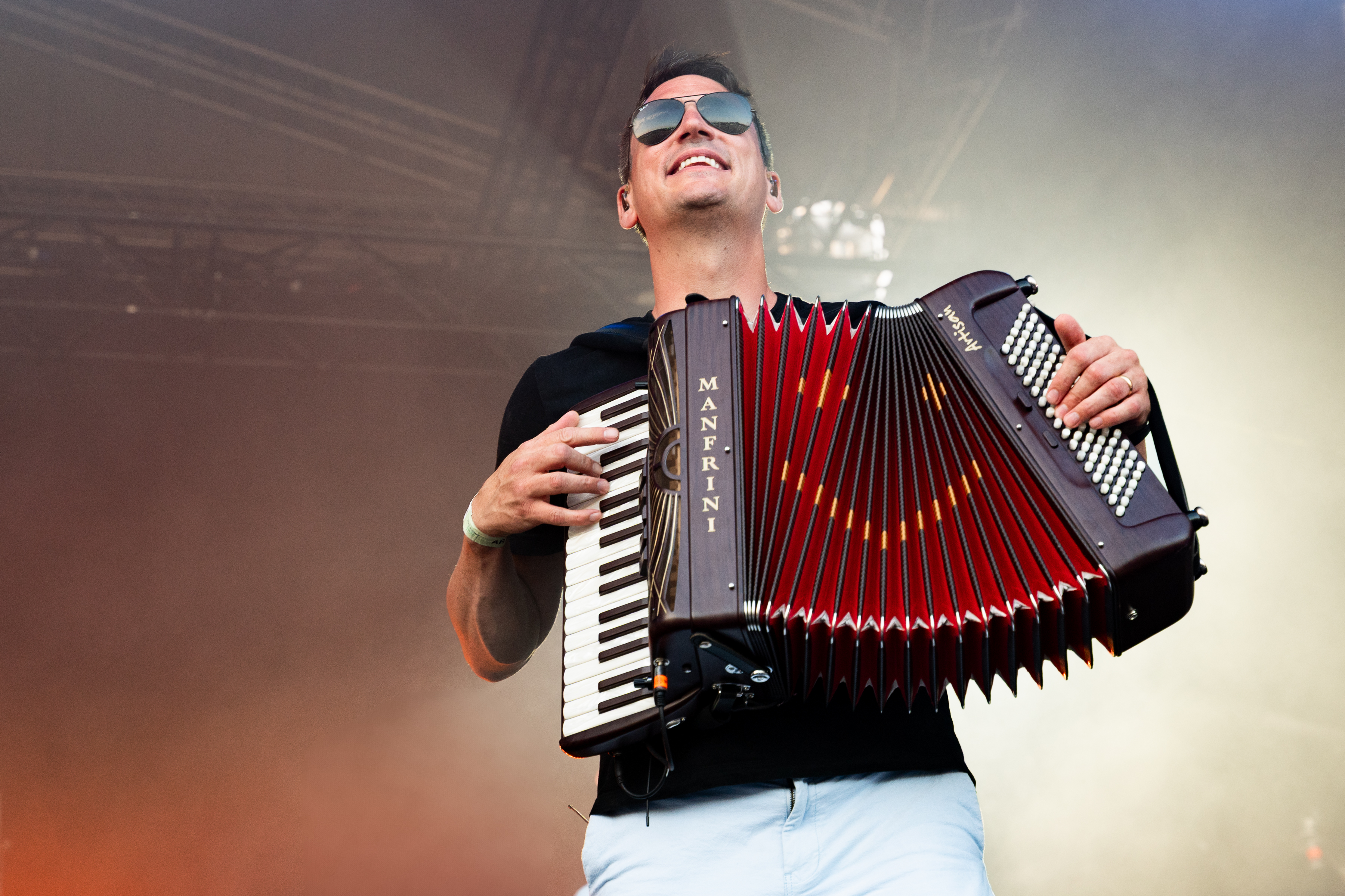 20 Hoolieday1 028 5 Manran