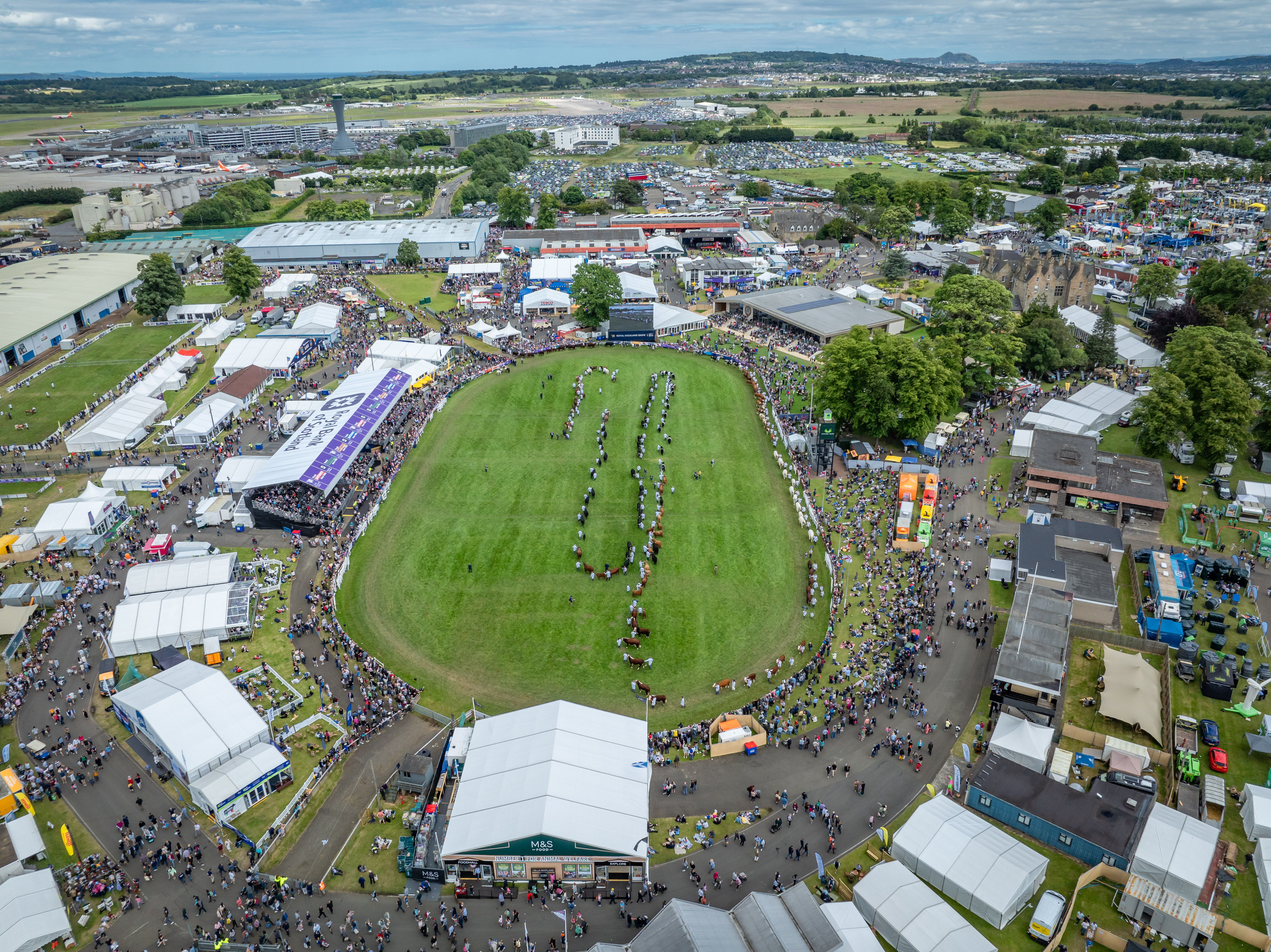 Family entertainment extravaganza promised as one-week-to-go countdown begins until Scotland’s largest outdoor event!